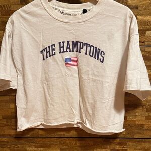 The Hamptons Cropped Graphic Tee with Flag